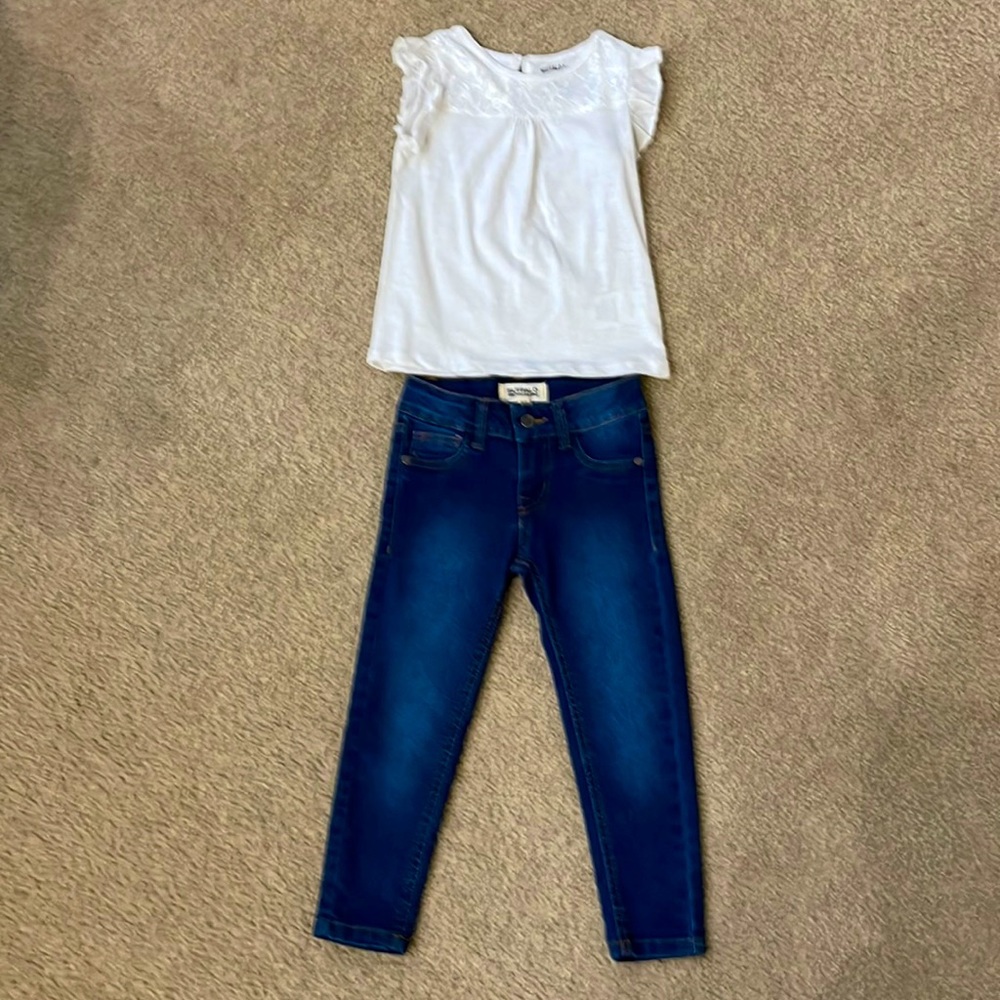 Buffalo by David Bitton Girls 2pcs Set Floral Top and Skinny Jeans Size 4T